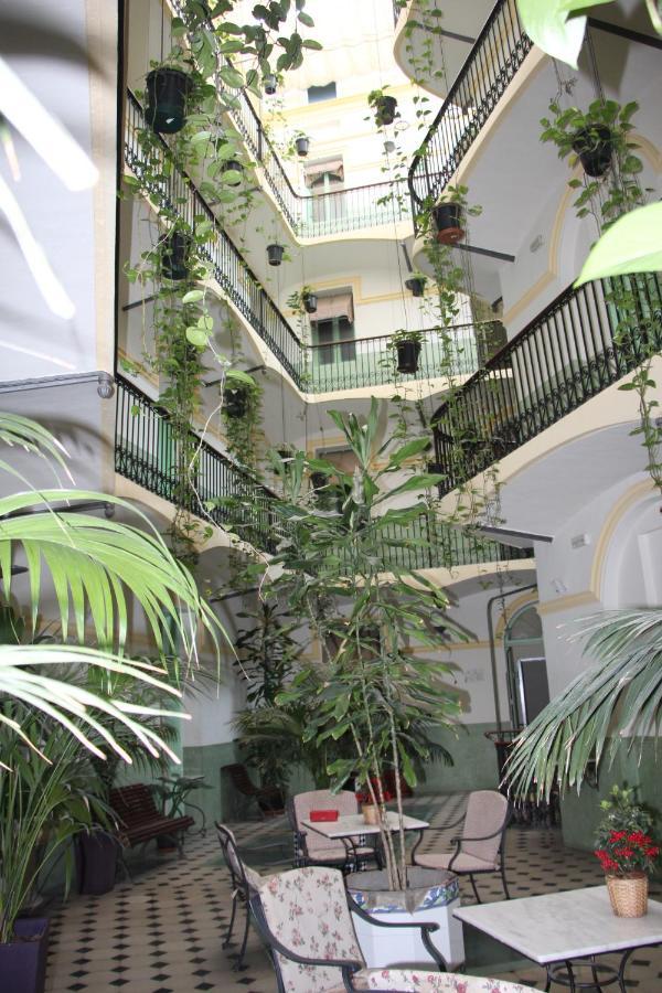 ברצלונה Hotel Peninsular מראה חיצוני תמונה